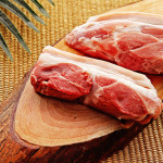 화순 재래토종 흑돼지 앞다리살(수육용) 300g